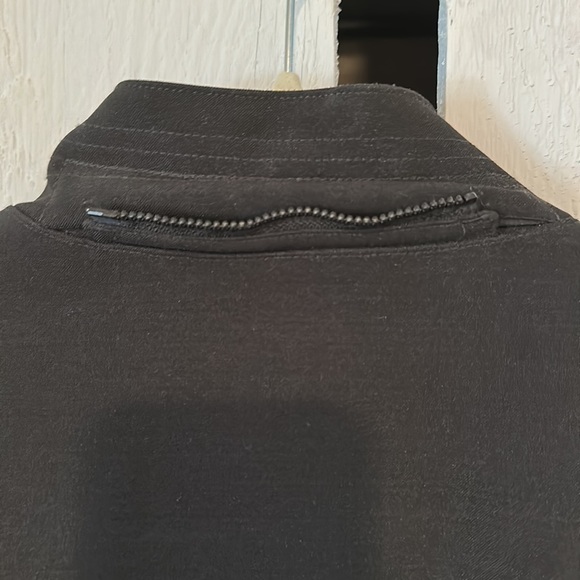 North Face Winter Jacket - Picture 8 of 9